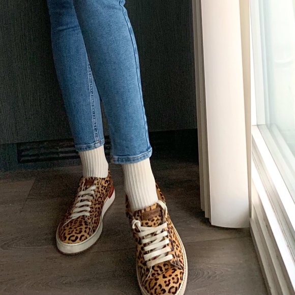 Animal Print Flats/ Loafers with synthetic fur - Picture 2 of 13